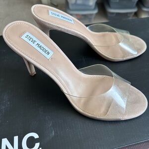 Steve Madden pumps Size 10